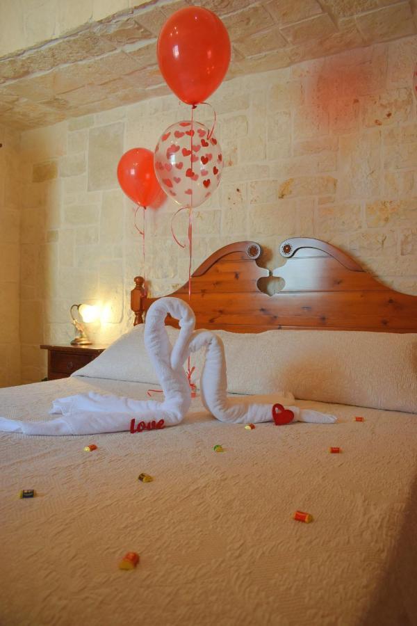 La Rosa Dei Trulli B&B 阿尔贝罗贝洛 外观 照片